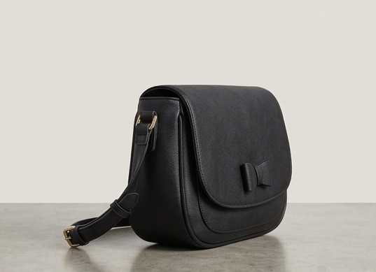 Title: Elegant Black Flap Crossbody Bag with Bow Detail - Image 2