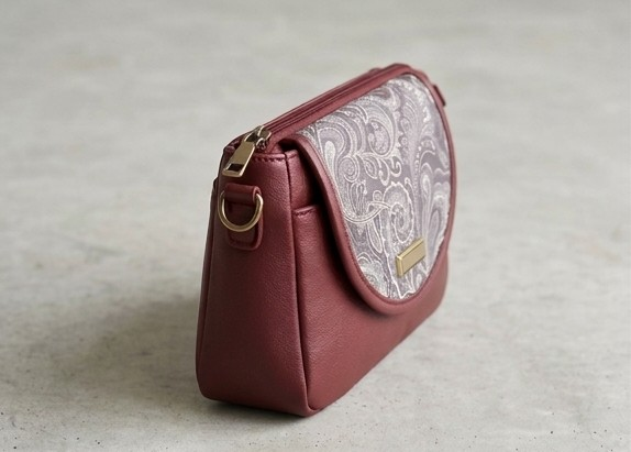 Elegant Maroon Jacquard Crossbody Sling Bag for Women - Image 3